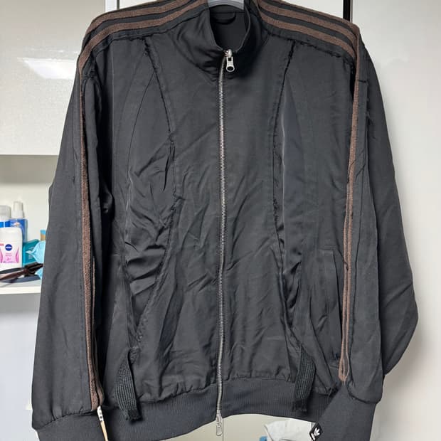 아디다스 송포더뮤트 트랙 자켓 블랙 kr m사이즈