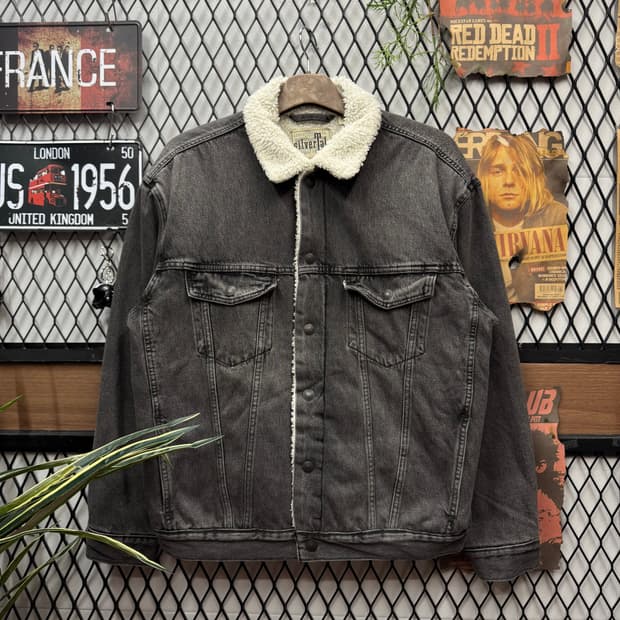 리바이스 타입 3 실버탭 쉐르파 흑청 데님 트러커 자켓