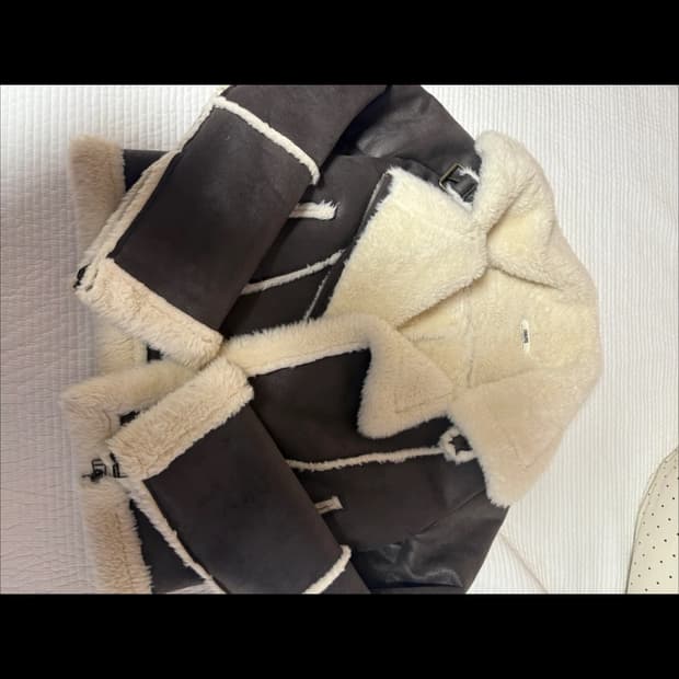 COOLPIS 무스탕 자켓