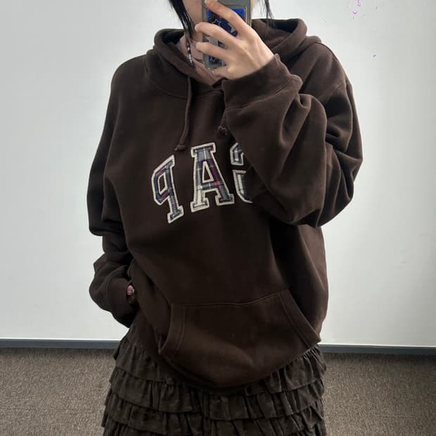 GAP 갭 체크로고 브라운 후드티
