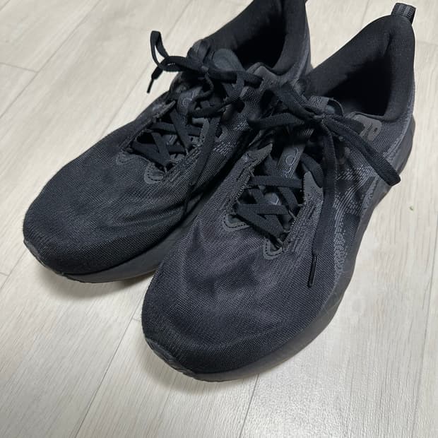 아식스 노바블라스트5 올블랙 와이드 285