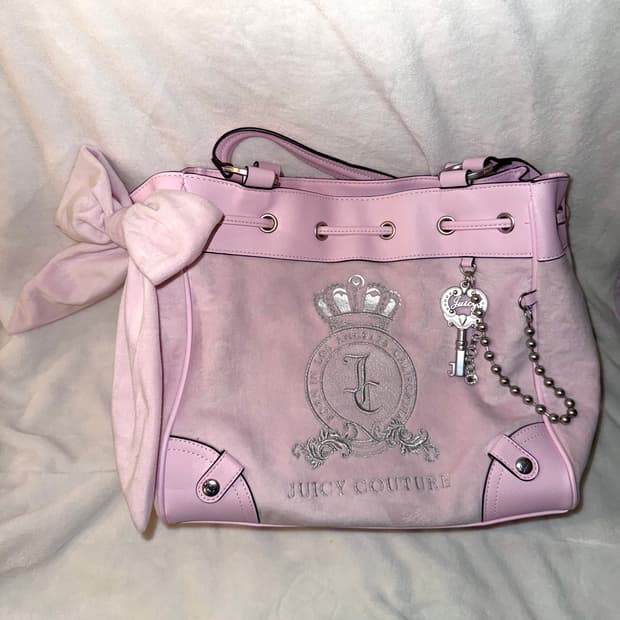 [대대장] 쥬시꾸뛰르 클래식 쥬시 데이드리머 러버 벨벳 베이비핑크 토트