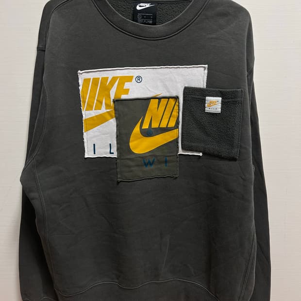나이키 카키 로고 패치 맨투맨 L