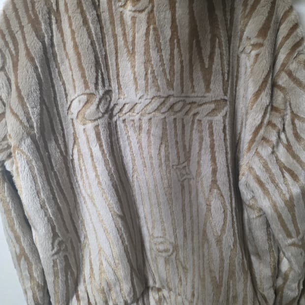 3L 루이비통 에삐 후리스