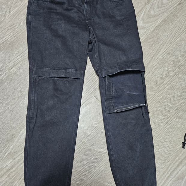 46)준지 블랙 무릎 지퍼 조거 팬츠