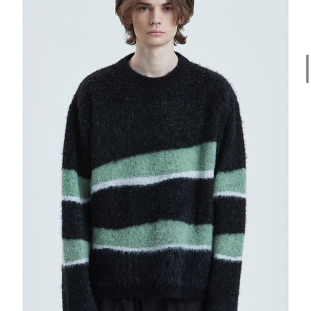 라이풀 LIFUL MOHAIR WAVY STRIPED KNIT 1사이즈