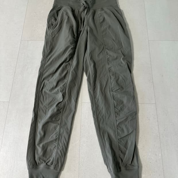 (XS)룰루레몬 댄스스튜디오 조거팬츠 아시아핏 판매해요