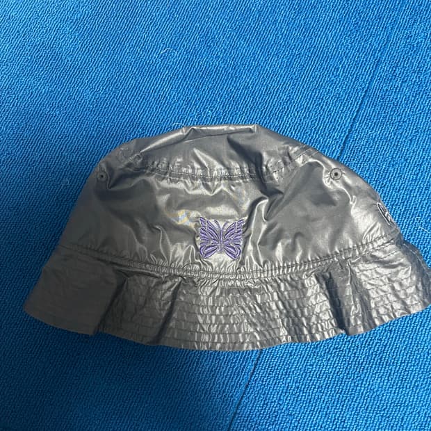 NEEDLES × NEW ERA × BEAMS BOY 엠블럼 버킷햇