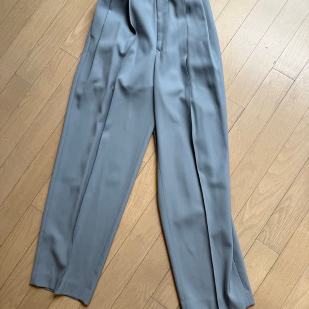 [2회착용] AURALEE 플리츠 테일러드 팬츠 바지 슬랙스