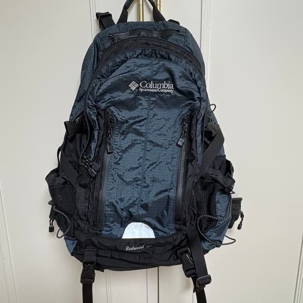 컬럼비아 백팩 네이비