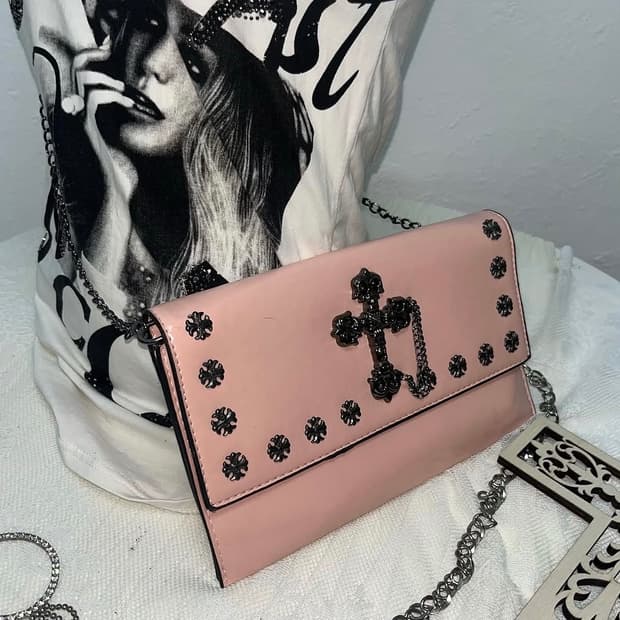 고딕 십자가 팬던트 핑크 글로시 체인백