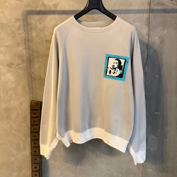 Cav Empt 카브엠트 맨투맨 100