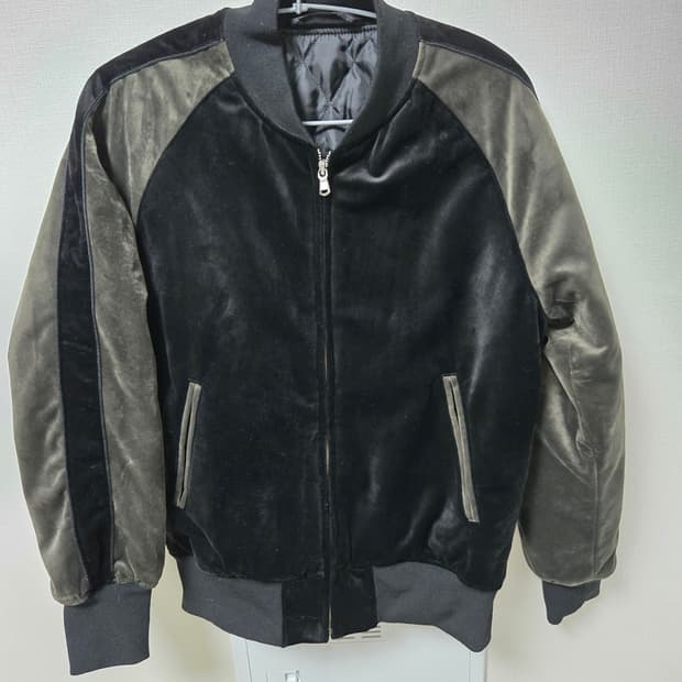 벨벳봄버패딩자켓