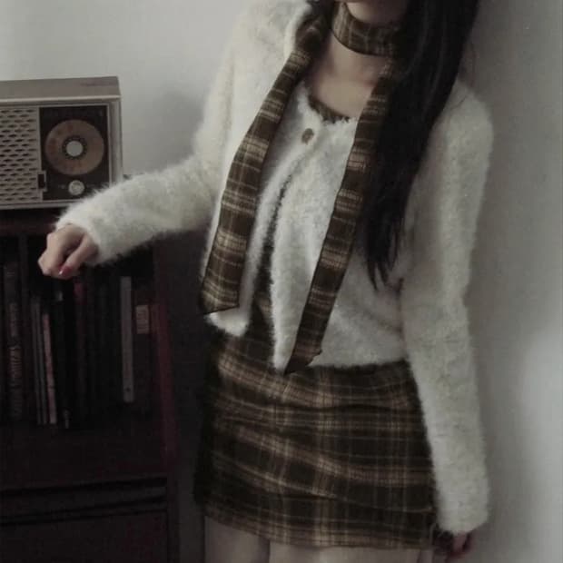 언버티 퍼 가디건