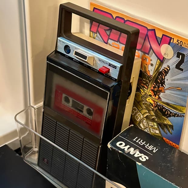 히타치 빈티지 포터블 카세트 플레이어 레코더