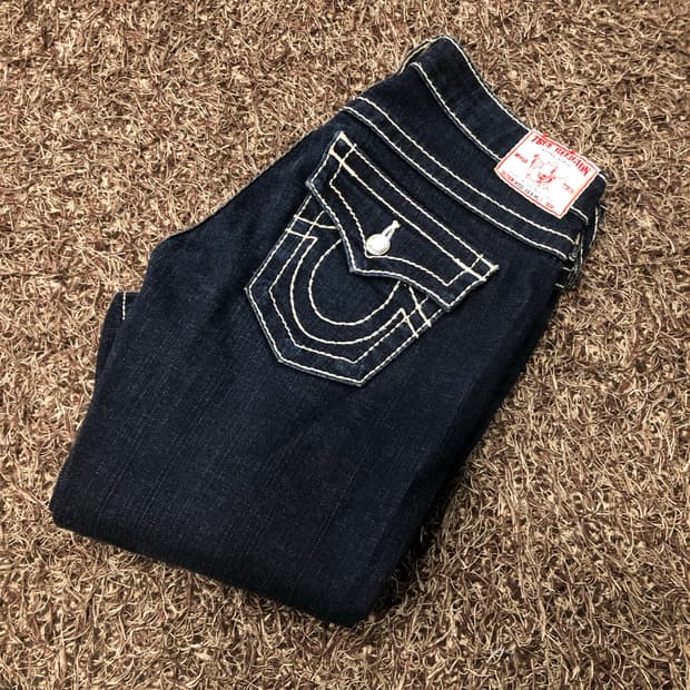 트루릴리전 디스코 조이 빅티 스티치 데님 팬츠