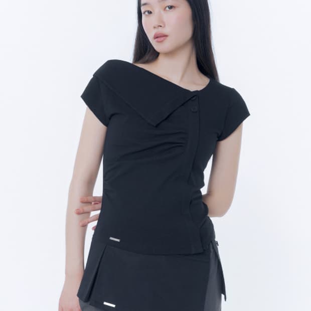 [1] 미세키서울 폴딩 칼라 셔링 탑 블랙