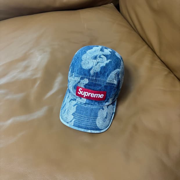 Supreme 슈프림 플레임 데님 캠프캡 모자 (Flames Denim)