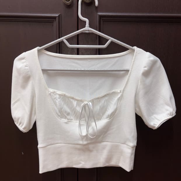 낫유어로즈 데이지탑 화이트