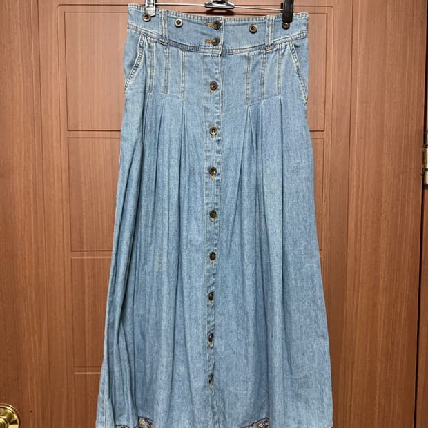 모리걸 하구미 히피 일본 빈티지 데님 버튼 자수 바선생 롱 스커트