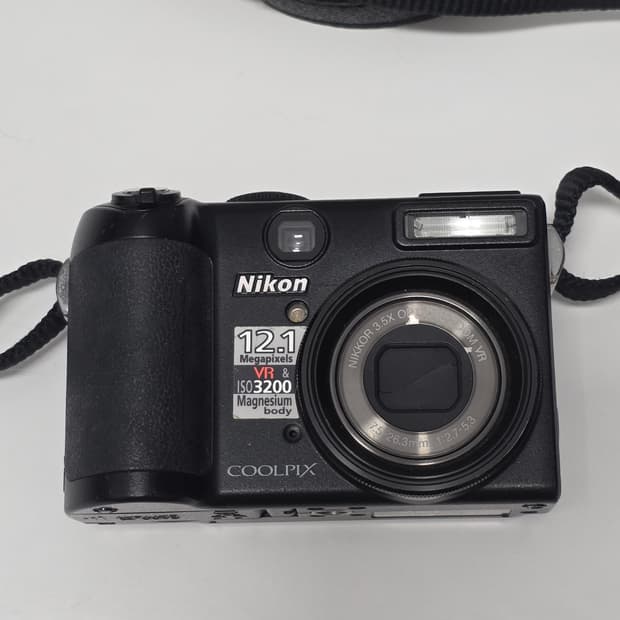 [하자있음] NIKON COOLPIX P5100