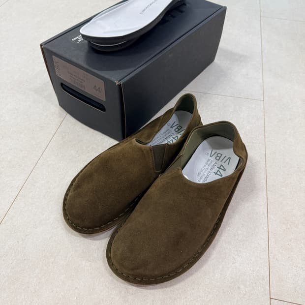 Vibae 주마 스웨이드 44