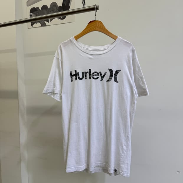 HURLEY 반팔 티셔츠