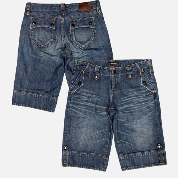 snap pocket denim shorts