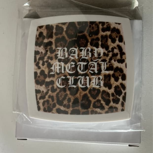 (새상품)베이비메탈클럽 손거울
