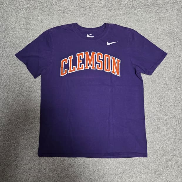 Nike 빈티지 프린팅 반팔 티셔츠 L(100)