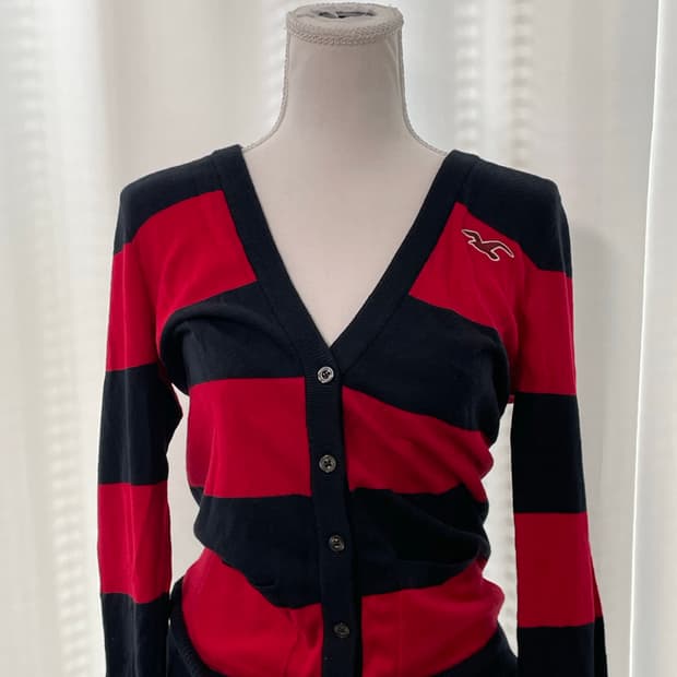 유일매물)홀리스터 버건디 블랙 롱슬리브 가디건