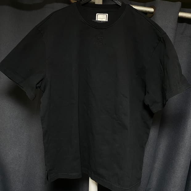 우영미 블랙 코튼 오버핏 티셔츠 50