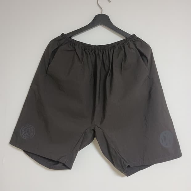 YZY 이지 고샤 SH-01 프린팅 쇼츠 2사이즈