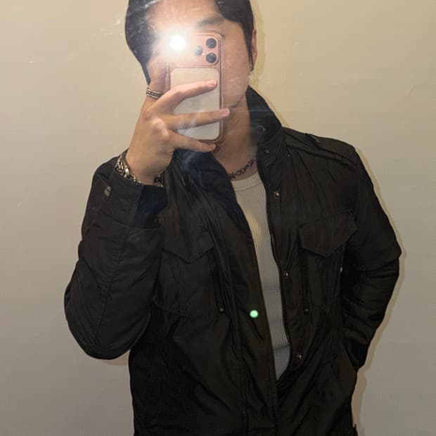 버커루 멀티 포켓 자켓