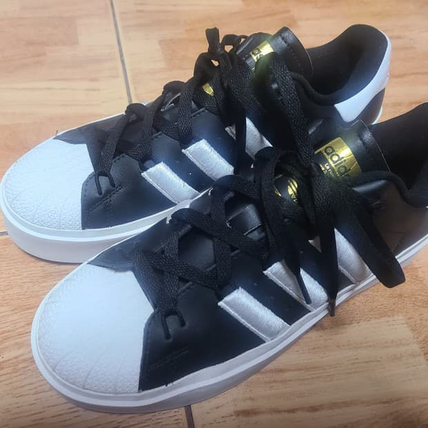 아디다스 슈퍼스타 보네가(260)