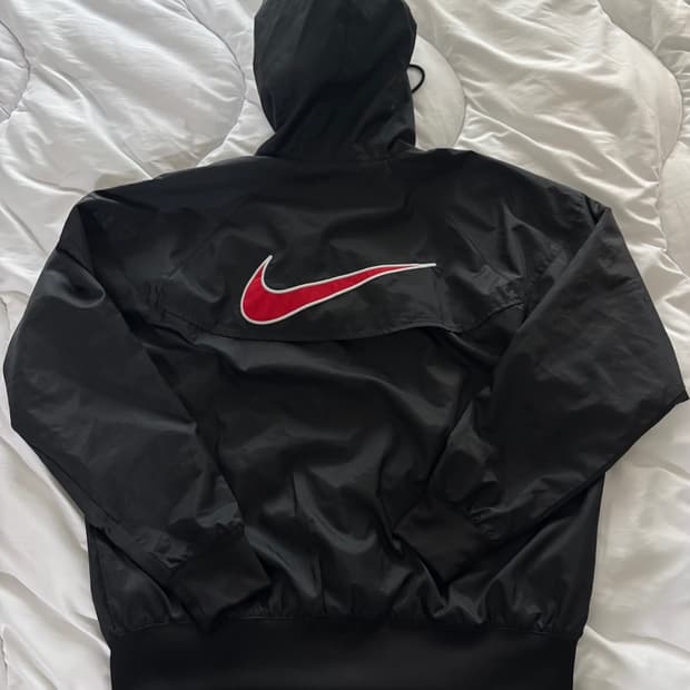 나이키 윈드러너 우븐 레전드 바람막이(급처)