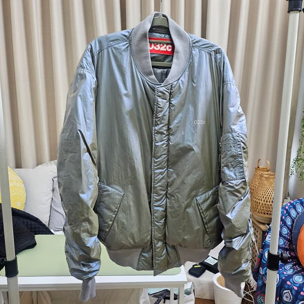 032c 유니크한 컬러 봄버 자켓 / 항공 점퍼