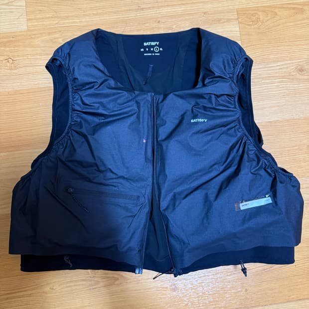 새티스파이 모듈러 써멀 베스트 블랙 L