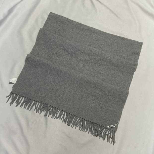 OS 아크네 스튜디오 울 그레이 머플러