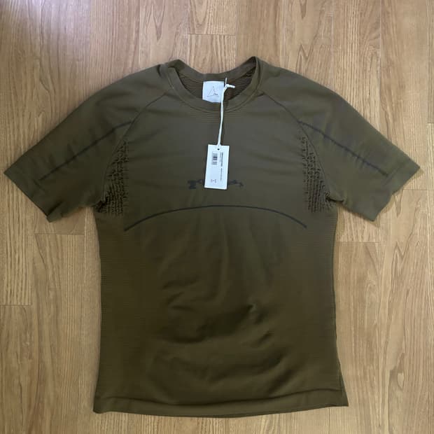 로아 심리스 다크 올리브 L