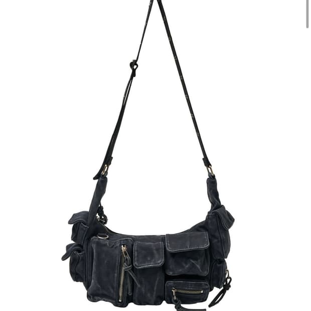 스키즘인듀싱 카고 숄더백 wasted cargo bag