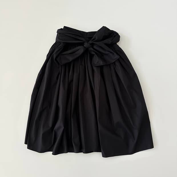 미우미우 miu miu 플리츠 디테일 스커트