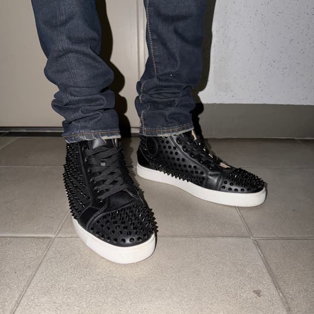 크리스찬 루부탱 스파이크 하이탑