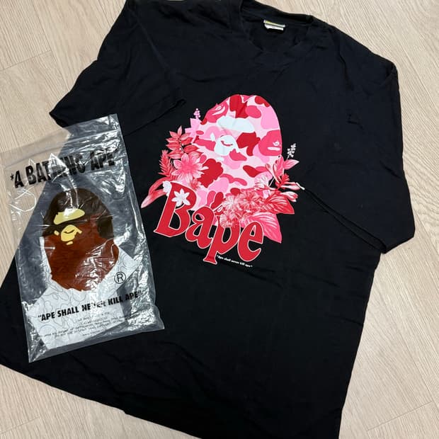 XL)베이프 후쿠오카 플라워 반팔 