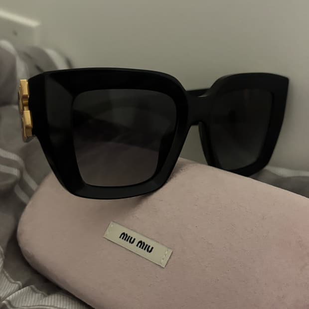 미우미우 선글라스
