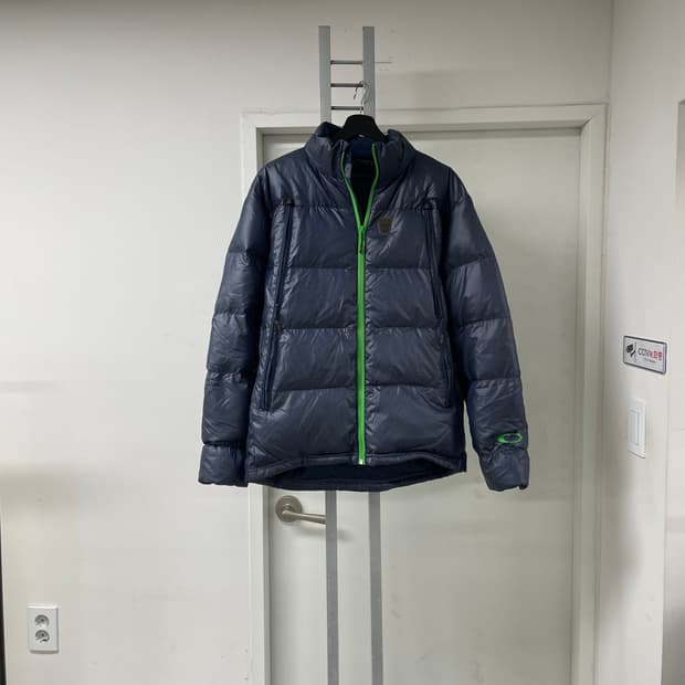오클리 패딩 XL