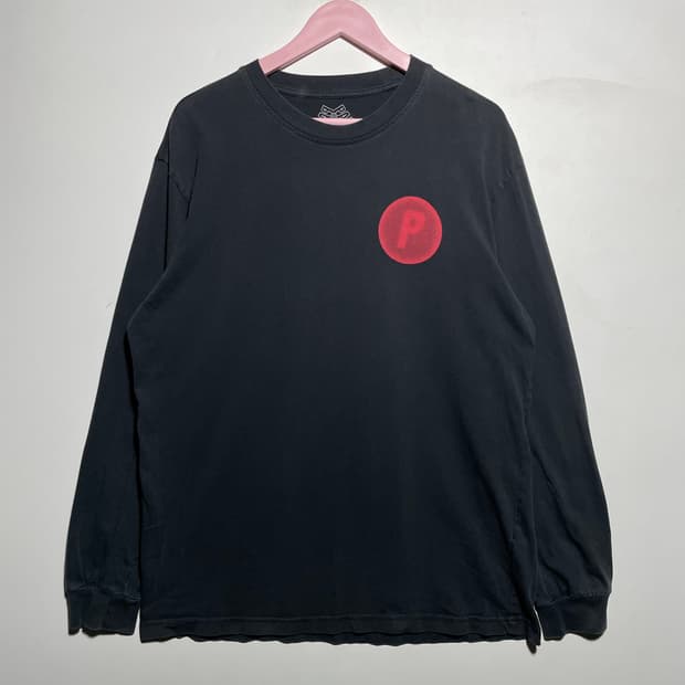 팔라스 롱슬리브