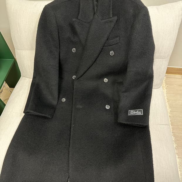 아더에러 Zany 코트팔아요