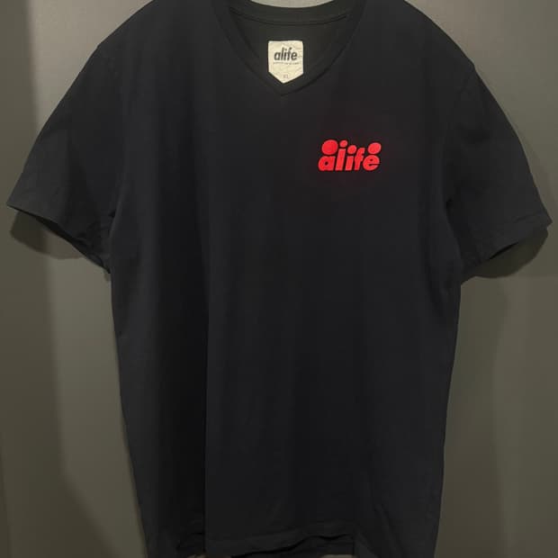 (XL) 빈티지 ALIFE 00년대 브이넥 티셔츠 블랙