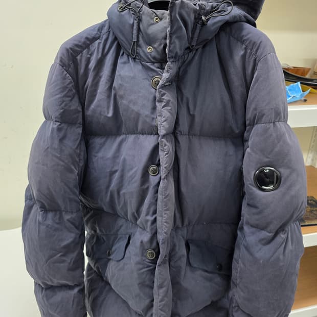 cp 컴퍼니 05CMOW187A 005085G 패딩 52사이즈